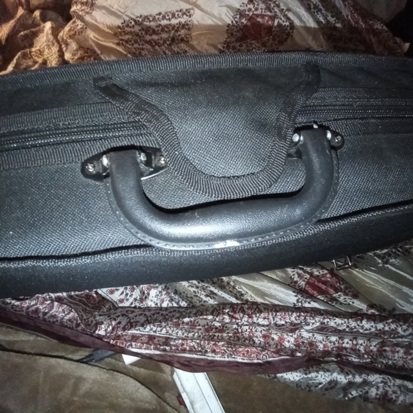Violin case - Picture 5 of 7